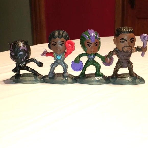 Black Panther Wakanda forever MacDonald toys lot of 4 - Picture 1 of 5